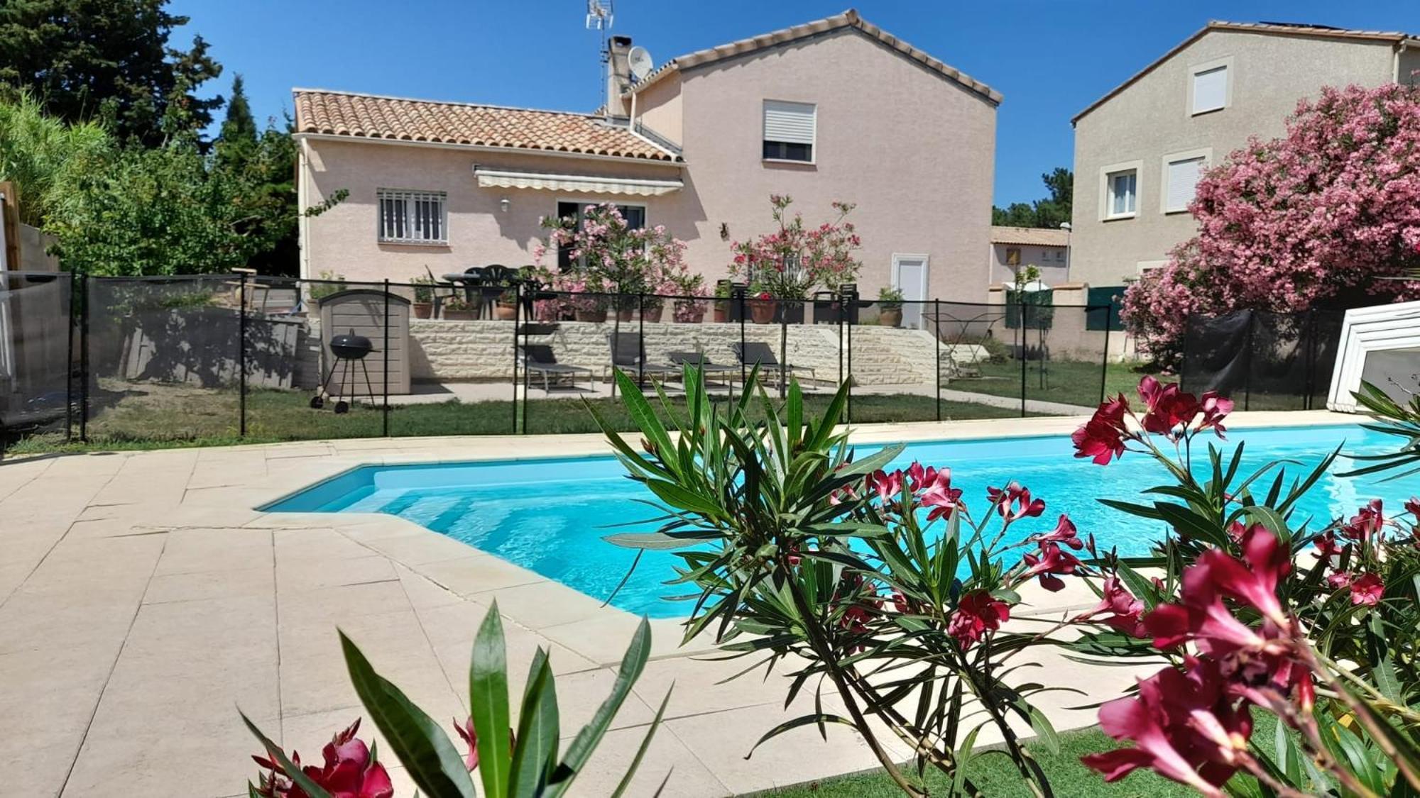 Villa Avec Plage A Pied Et Grande Piscine Sainte-Marie-la-Mer Extérieur photo