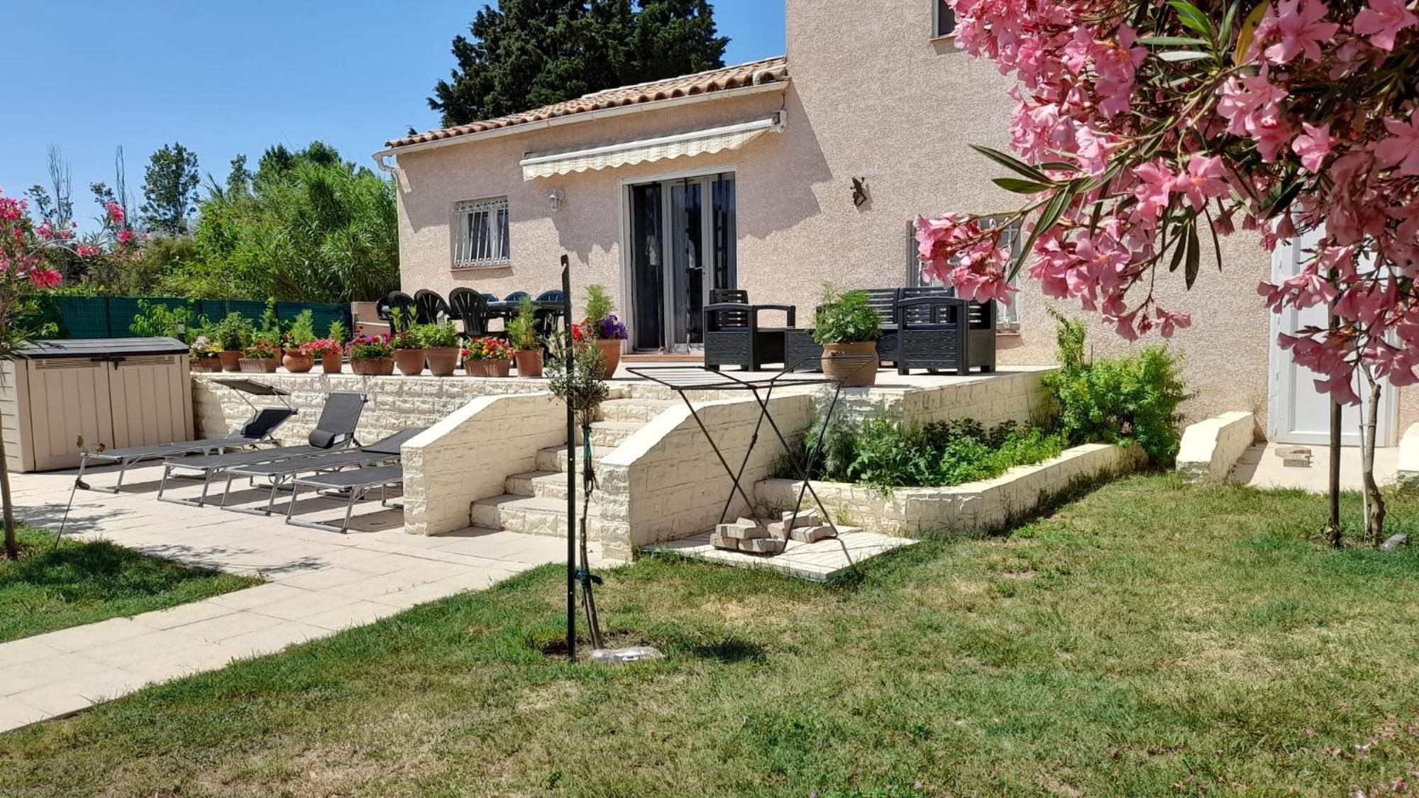 Villa Avec Plage A Pied Et Grande Piscine Sainte-Marie-la-Mer Extérieur photo